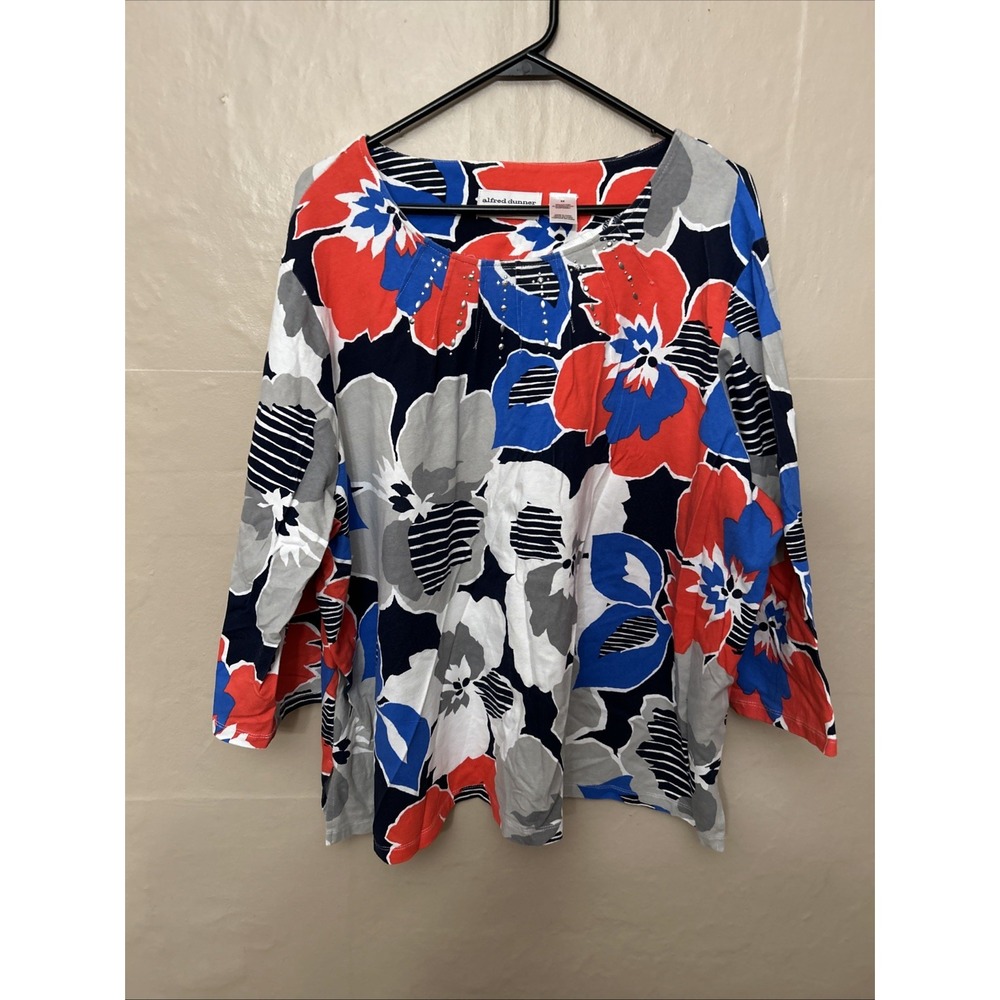 Alfred Dunner 3X Red White Gray Blue Floral 3/4 Sleeve‎ Top